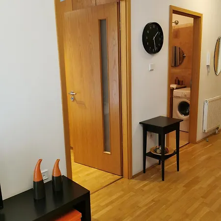 Colours Apartments Deluxe With Free Parking Budapest Exterior photo